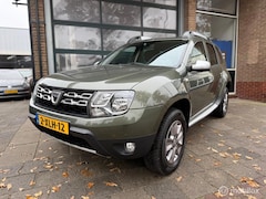 Dacia Duster - 1.2 TCe 4x2 Lauréate / Trekhaak / Leer / Bomvol /