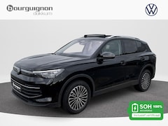 Volkswagen Tiguan - 1.5 eHybrid Life Edition | Pano | Trekhaak | 18" |