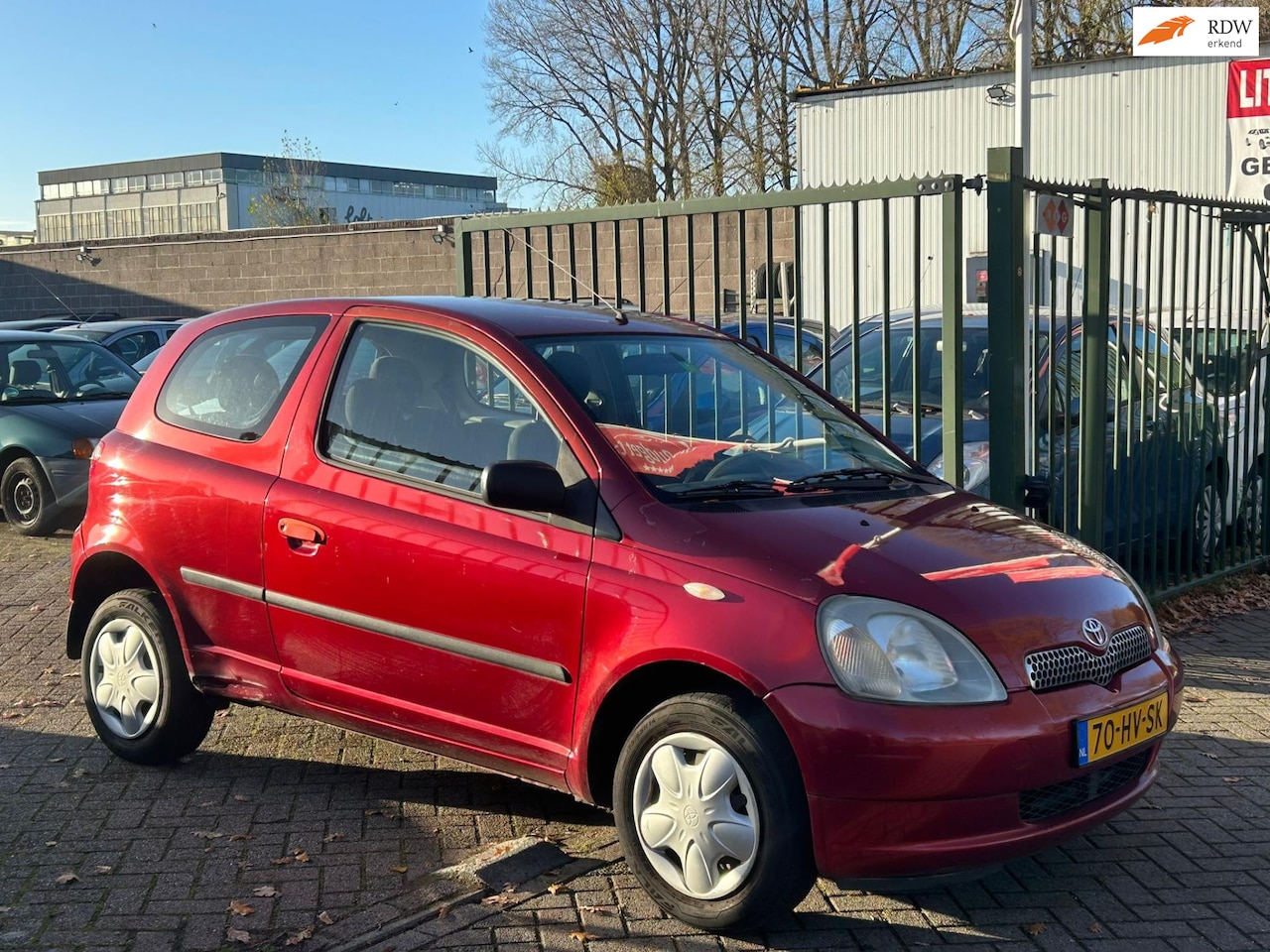 Toyota Yaris - 1.3-16V VVT-i Sol 1.3-16V VVT-i Sol - AutoWereld.nl