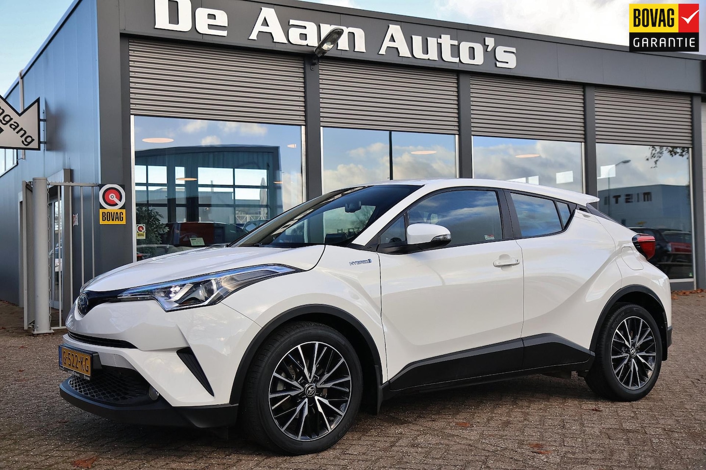 Toyota C-HR - 1.8 Hybrid Dynamic Dealer onderhouden Camera - AutoWereld.nl