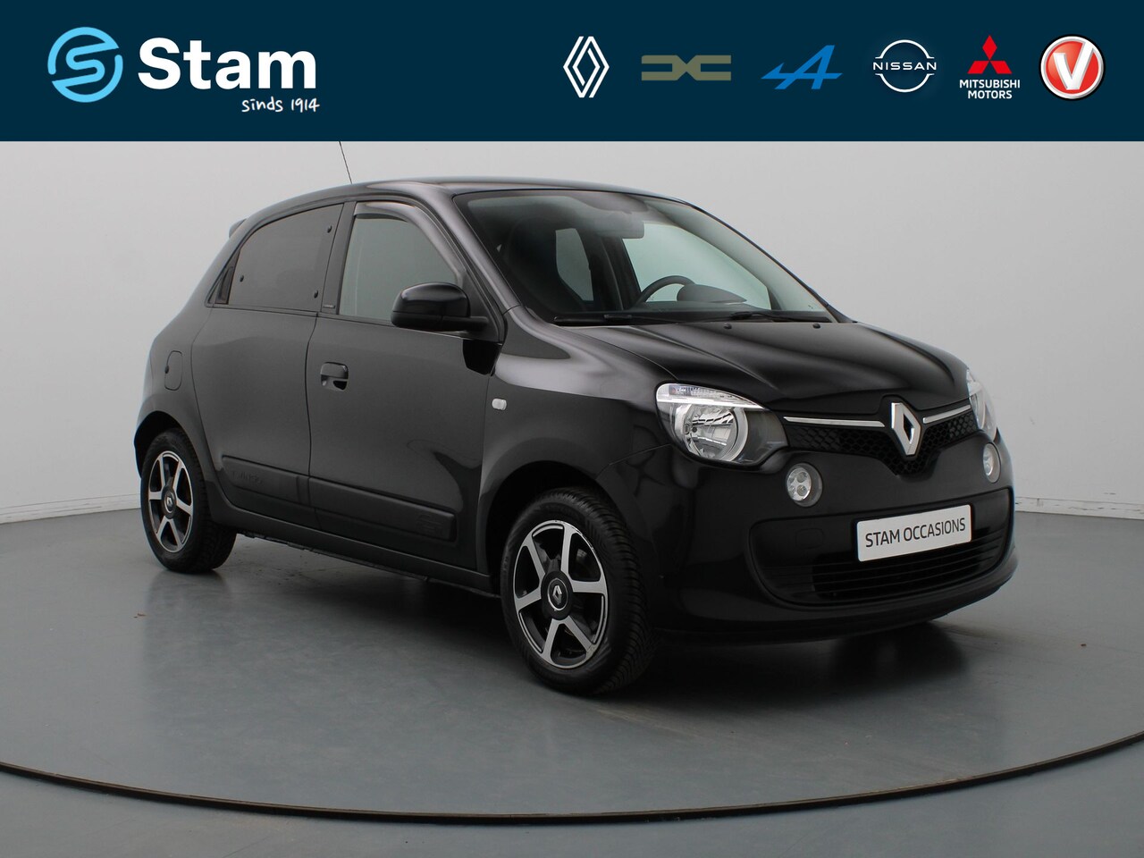 Renault Twingo - 70pk SCe Limited Airco | Radio | Parkeersens. achter | 15" - AutoWereld.nl