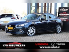 Mazda 3 - 3 Skyactive-G 120 pk GT-M BOSE HUD Leder Trekhaak