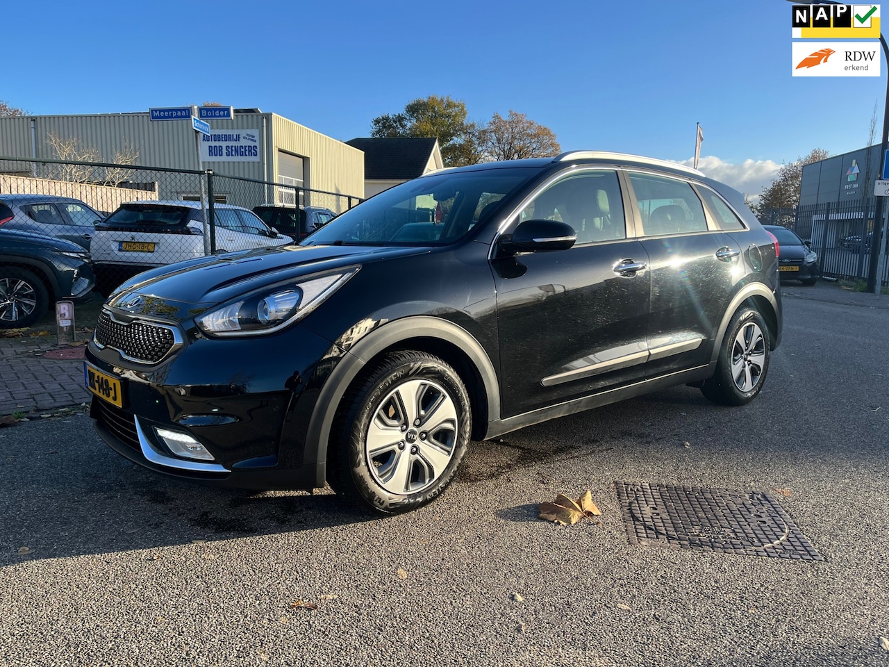 Kia Niro - 1.6 GDi Hybrid ExecutiveLine 1.6 GDi Hybrid ExecutiveLine - AutoWereld.nl