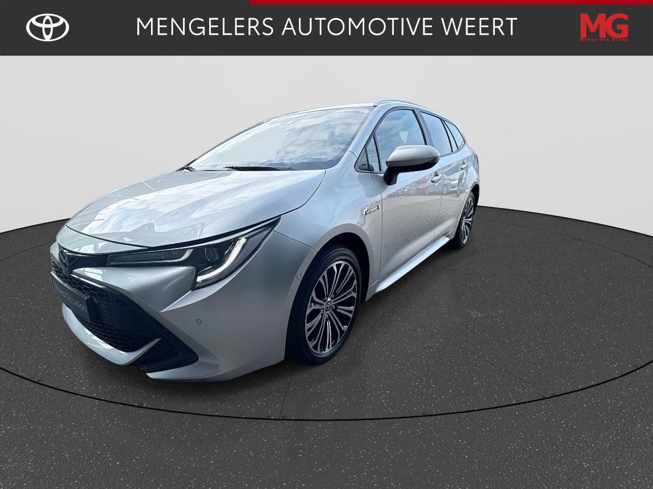 Toyota Corolla Touring Sports - 1.8 Hybrid Dynamic Edition | Rijklaarprijs | Blind spot | Sensoren | Trekhaak - AutoWereld.nl