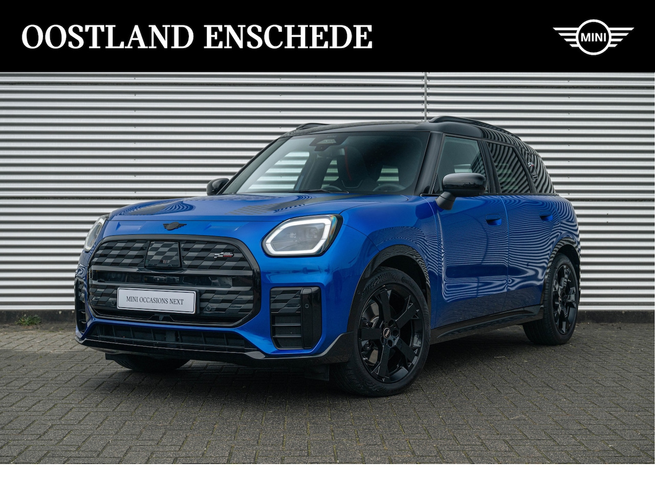 MINI Countryman - E / John Cooper Works / Pakket L / 19" John Cooper Works Runway Spoke Black - AutoWereld.nl