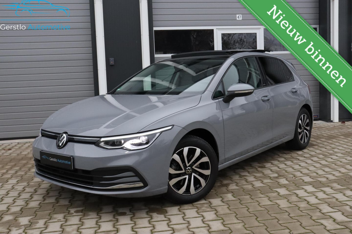 Volkswagen Golf - 1.5 eTSI Style PANO camera DSG - AutoWereld.nl