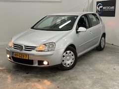 Volkswagen Golf - 1.4 TSI Trendline / DEALER ONDERHOUDEN / SUPER NETJES / RIJDT SCHAKELT GOED