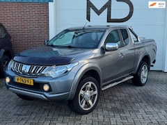 Mitsubishi L 200 - 2.4 DI-D Club Cab Intense - 4X4 High/Low