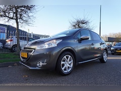 Peugeot 208 - 1.2 VTi 82PK 5D Style AIRCO LM Velgen Zeer Mooi