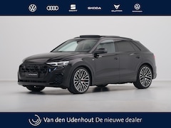 Audi Q8 - 60 TFSI e quattro Pro Line S S Line Competition Panoramadak Wegklapbare trekhaak 23'' Lich