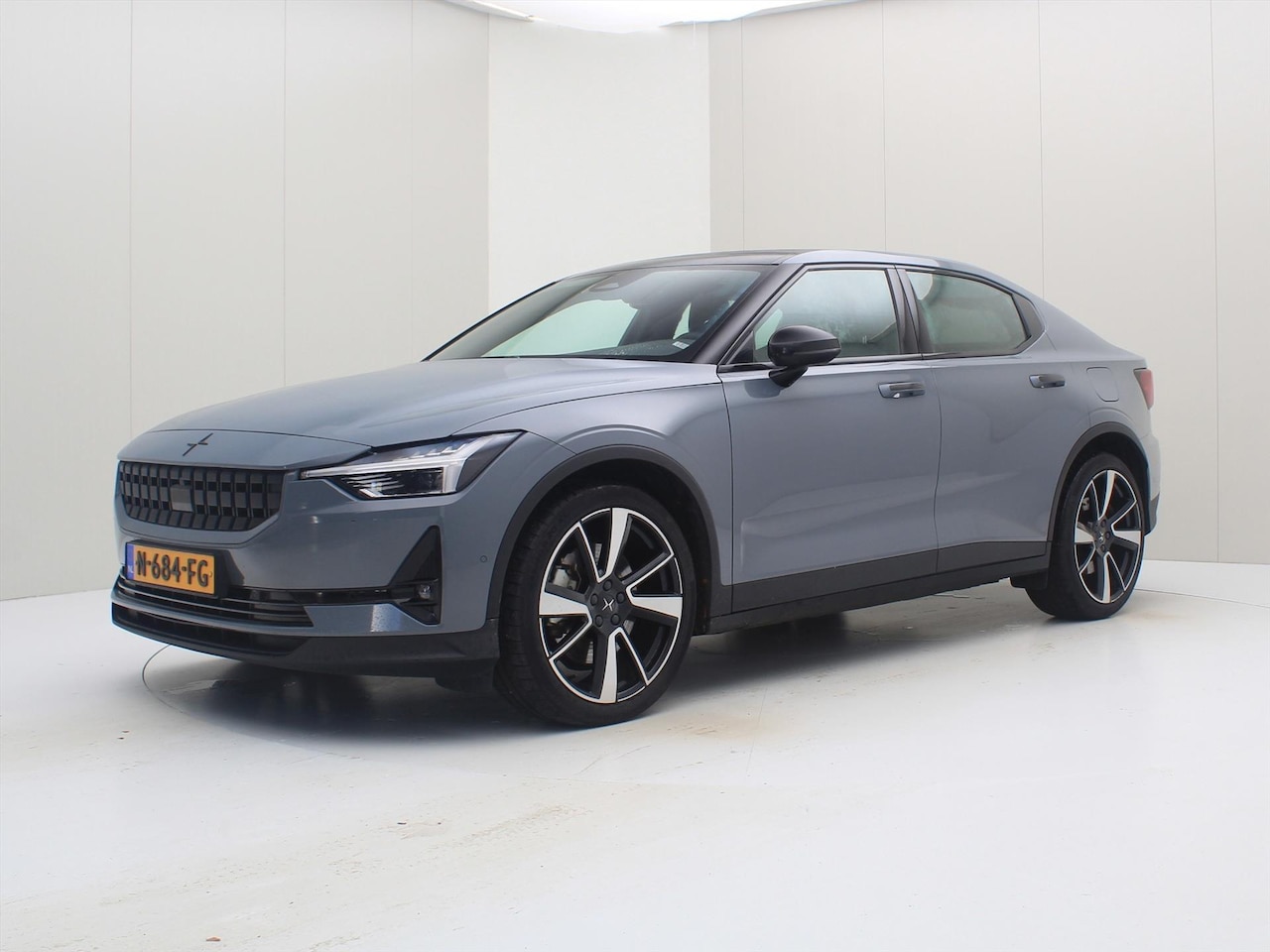 Polestar 2 - Long Range Single Motor 78kWh 94% SoH [ 360 CAMERA+20INCH+STOELVERWARMING+H/K AUDIO ] - AutoWereld.nl