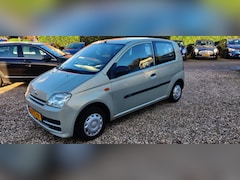 Daihatsu Cuore - 1.0-12V Tokyo Nieuwe APK, nieuwe koppeling.
