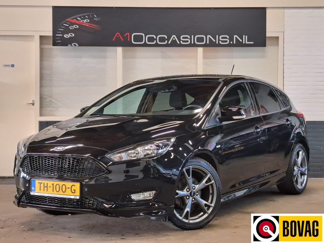 Ford Focus - 1.0 ST-Line + NAVI + PARKEER CAMERA ACHTER !! - AutoWereld.nl