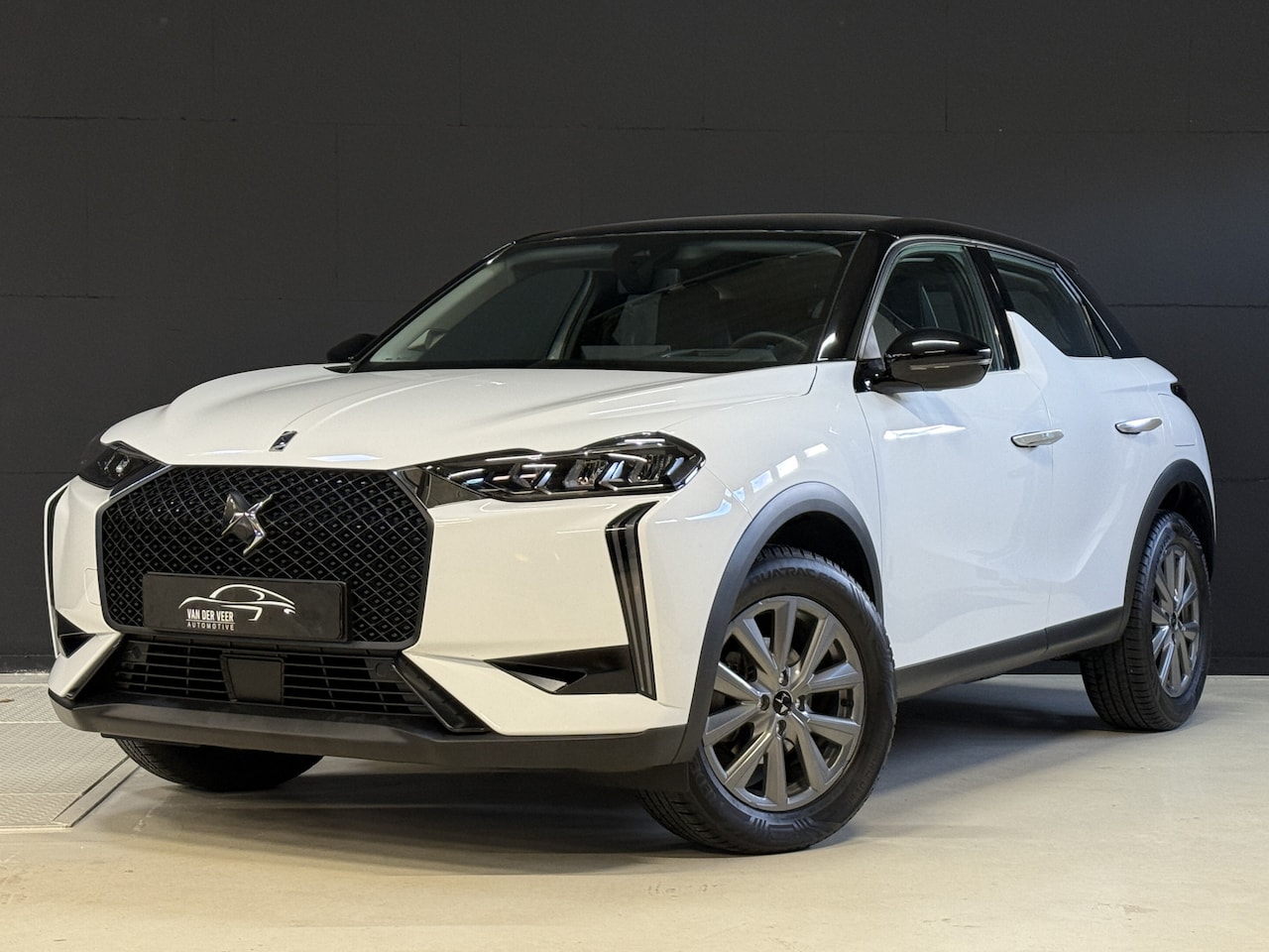 DS 3 - 1.2 PureTech Bastille | DAB+ | Apple Carplay | Head UP Display - AutoWereld.nl