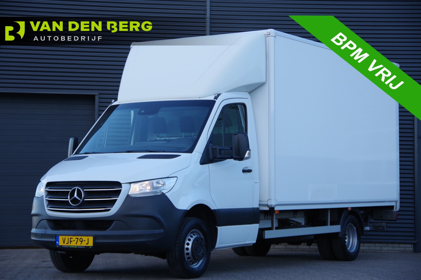 Mercedes-Benz Sprinter - 516 2.2 CDI L3 BAKWAGEN, LAADKLEP, DUBBELLUCHT, MBUX 10.25'', NAVI, CRUISE, CLIMA - AutoWereld.nl