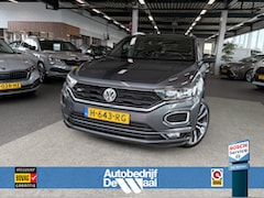 Volkswagen T-Roc - 1.5 TSi 150PK DSG Sport Bns R CAMERA/NAVI/VIRTUAL/PDC/19INCH/AFN.TREKHAAK
