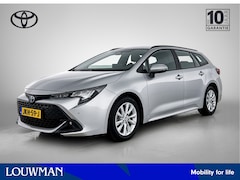 Toyota Corolla Touring Sports - Hybrid 140 Business Plus | Parkeersensoren V+A | Camera | Stoelverwarming |