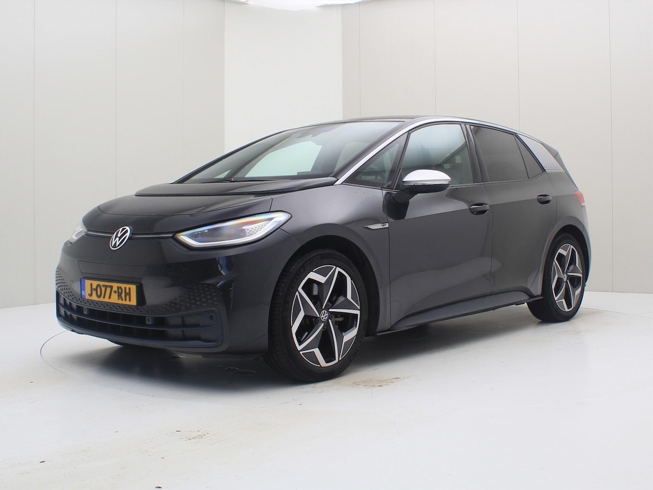Volkswagen ID.3 - 1st 62kWh 204pk 87% SoH [ TREKHAAK+19INCH+ACC+CARPLAY+CAMERA+STOELVERWARMING+CLIMATE ] - AutoWereld.nl