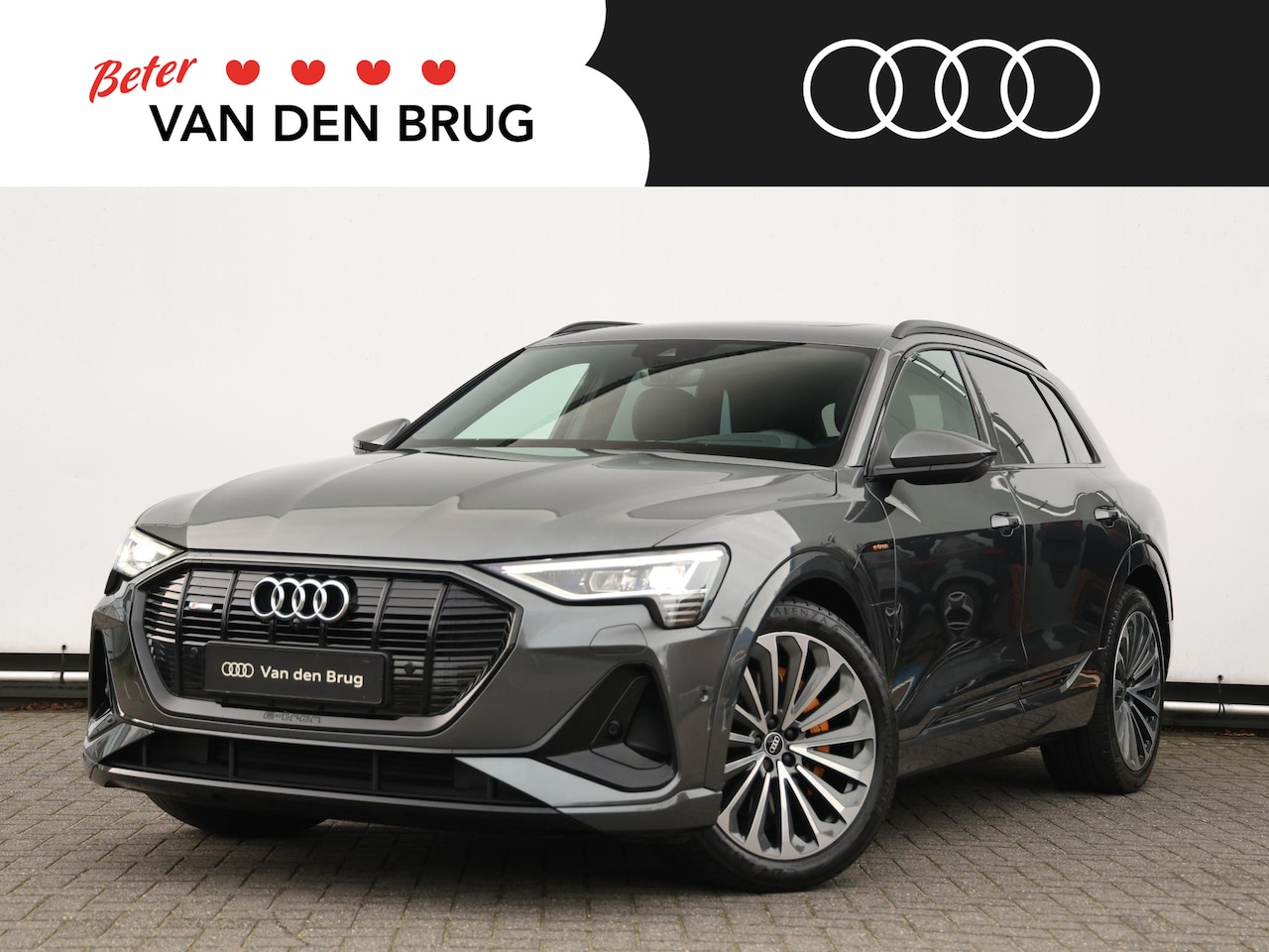 Audi e-tron - 55 quattro S edition 95 kWh | Pano | Trekhaak | B&O | Ambient lighting | Luchtvering | 360 - AutoWereld.nl