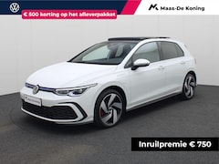 Volkswagen Golf - 1.4eHybrid 180kW/245PK GTE · Panoramadak · Parkeersensoren · Stoel- & stuurverwarming