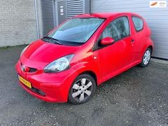 Toyota Aygo - 1.0-12V