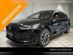 Ford Focus Wagon - 1.0 EcoBoost Hybrid 155pk Automaat ST-Line X | Panoramadak | Driver Assistance | Winter Pa