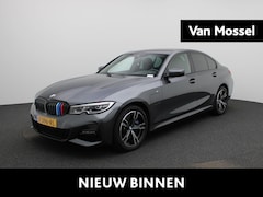 BMW 3-serie - 330e High Executive M-Pakket | AUTOMAAT | Lederen Bekleding | Apple Carplay/Android Auto |