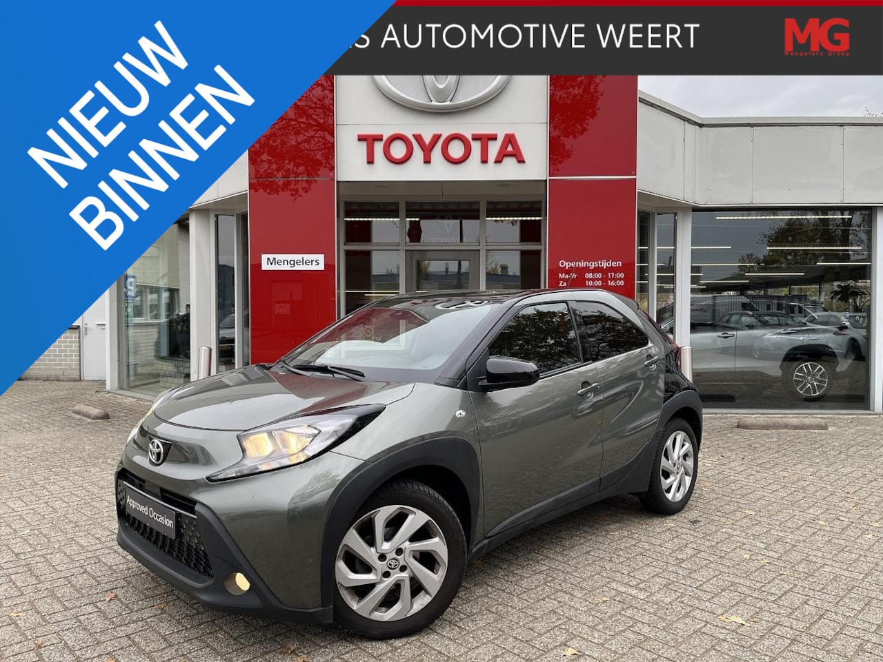 Toyota Aygo X - 1.0 VVT-i MT first Edition | Rijklaar | Stoelverwarming | Apple Carplay | LM-Velgen - AutoWereld.nl