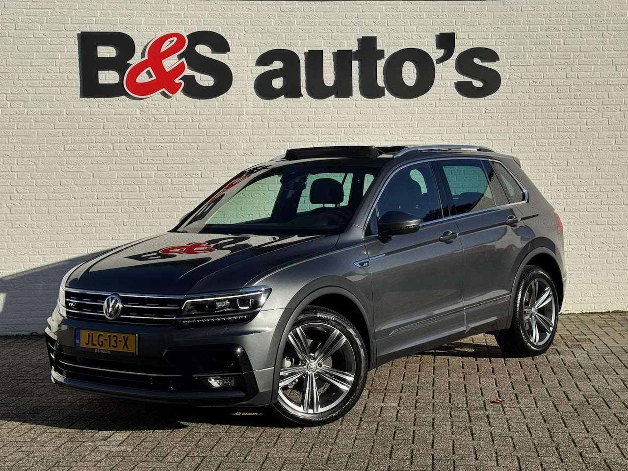 Volkswagen Tiguan - 1.4 TSI 4Motion Highline Business R Automaat LED Clima Cruise Apple / Android Elektrisch b - AutoWereld.nl