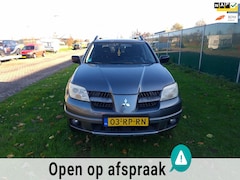 Mitsubishi Outlander - 2.0 Invite plus