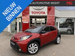 Toyota Aygo X - 1.0 VVT-i MT Pulse Limited Rijklaar | Stoelverwarming | Apple Carplay | LM-Velgen