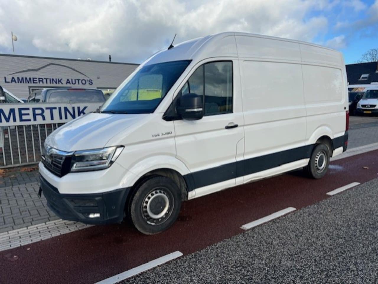 Volkswagen Crafter - 35 2.0 TDI 130KW L3H3 AUTOMAAT AIRCO KLIMA EURO6 - AutoWereld.nl