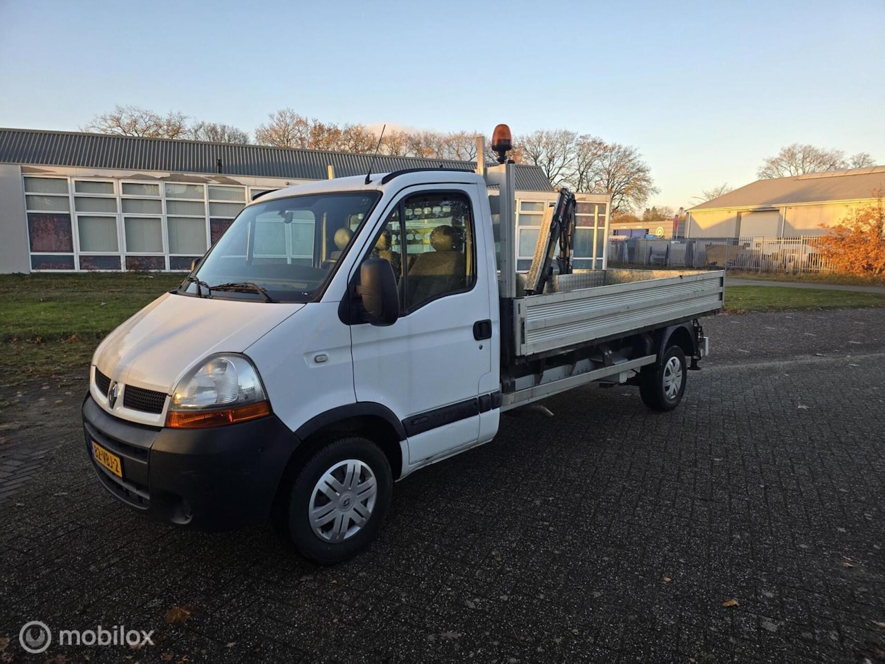 Renault Master - bestel T35 2.5dCi L3H1 - AutoWereld.nl