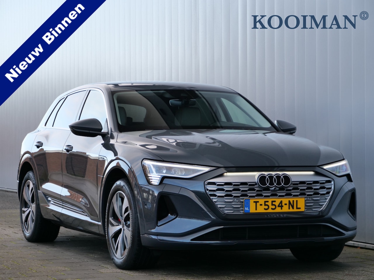 Audi Q8 e-tron - 50 quattro S Edition 95 kWh 340 Pk Automaat Navi / Leer / DAB / Apple Carplay / Massage st - AutoWereld.nl
