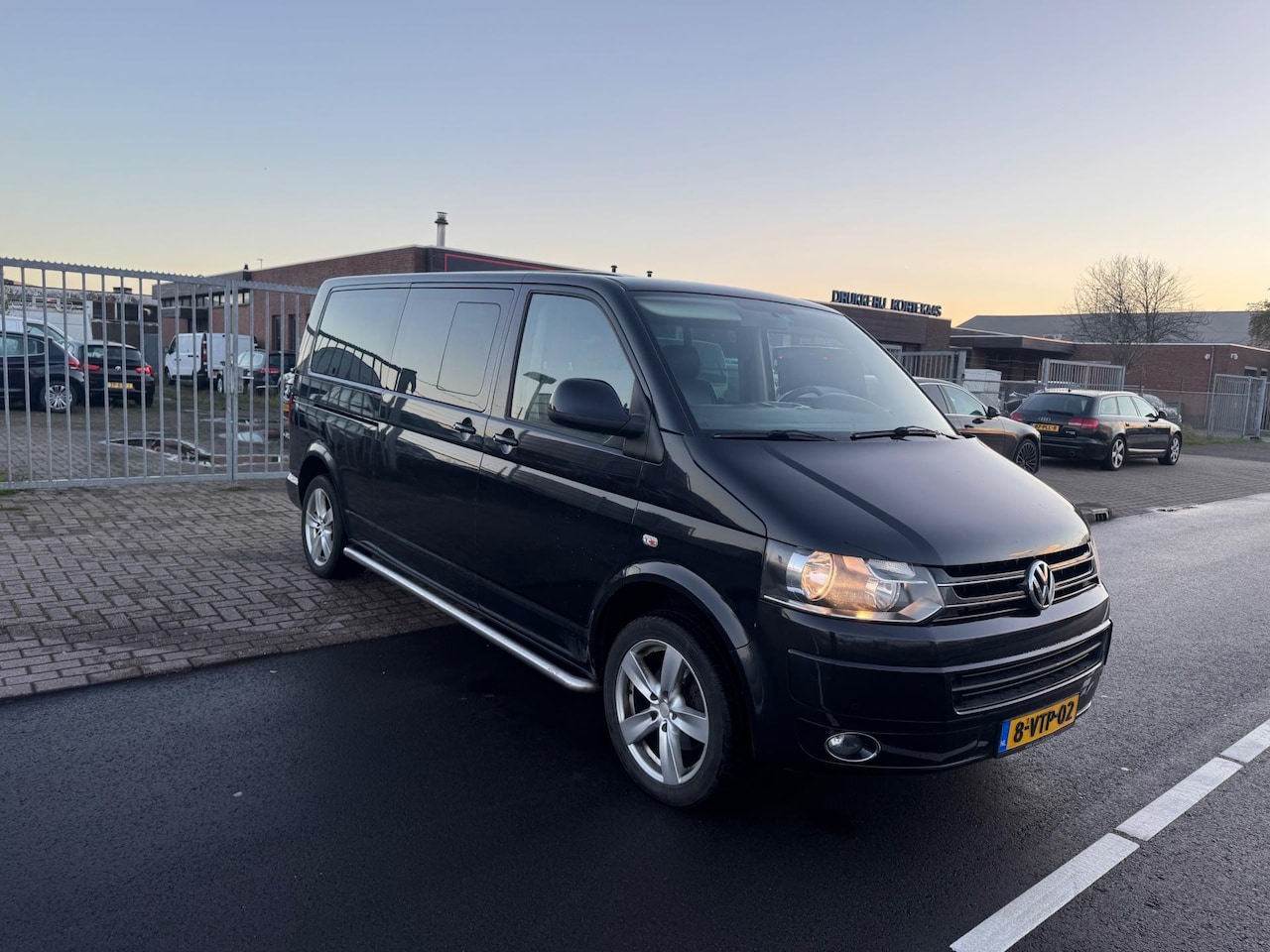 Volkswagen Transporter - 2.0 TDI L2H1 4Motion CARAVEL 103 KW DSG-AUTOMATIC - AutoWereld.nl