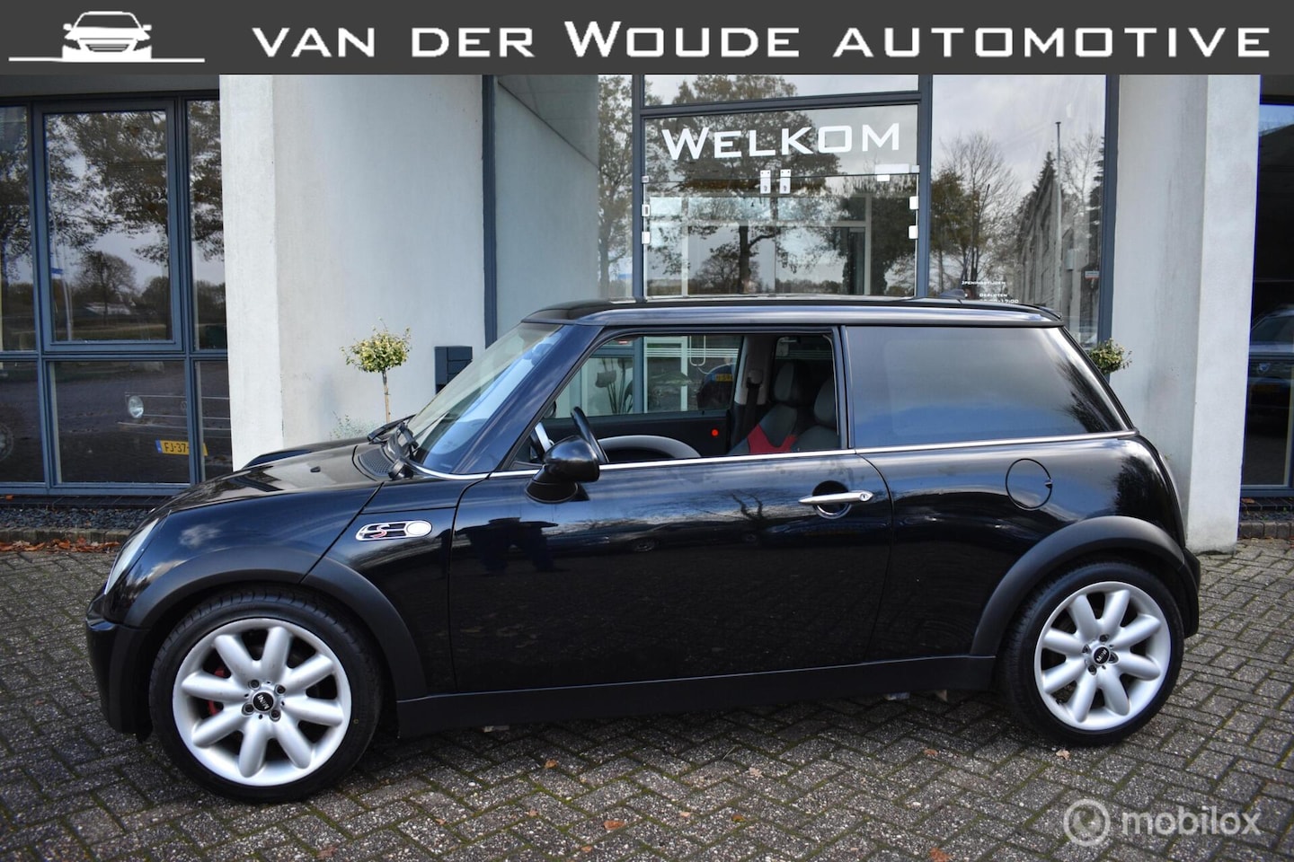 MINI Cooper - Mini 1.6 04|Airco|Leder|LM wielen|10-11-2026 APK - AutoWereld.nl