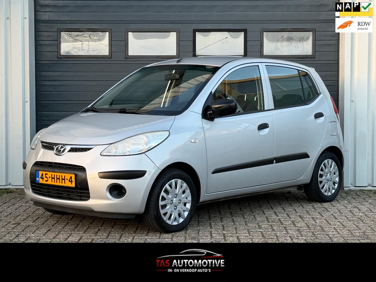 Hyundai i10 - 1.1 Active Cool AUTOMAAT / AIRCO / NAP / APK - AutoWereld.nl