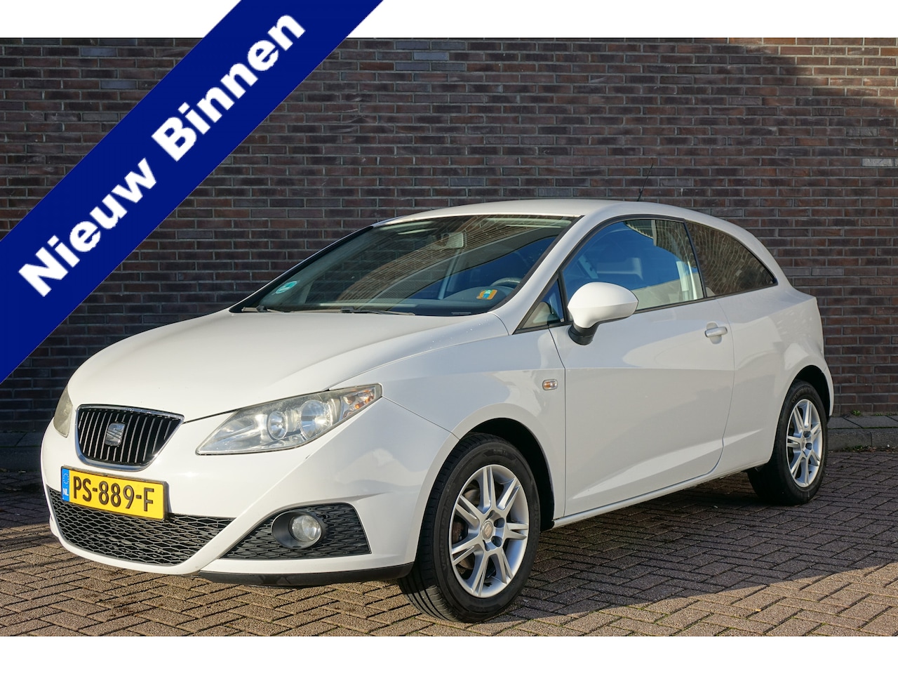 SEAT Ibiza SC - 1.2 Reference 1.2 Reference, airco, cruise control, navigatie, bluetooth, leuke auto! - AutoWereld.nl