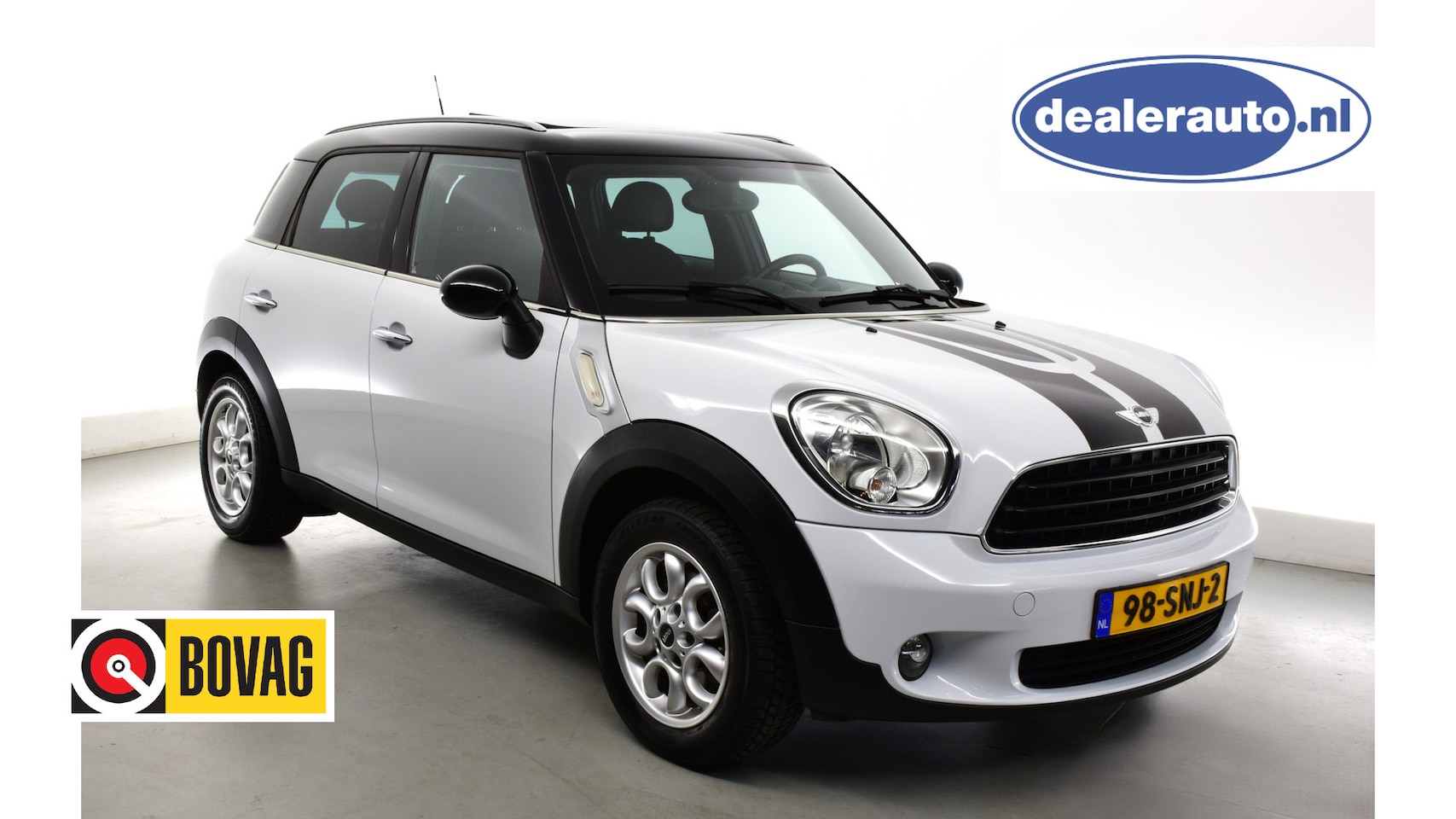 MINI Countryman - 1.6i Automaat Chili Panoramadak Privacyglas, cruise Extra set zomerbanden op lichtmetalen - AutoWereld.nl