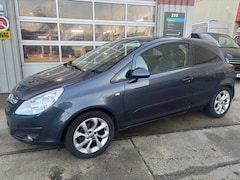 Opel Corsa - 1.4-16V Cosmo