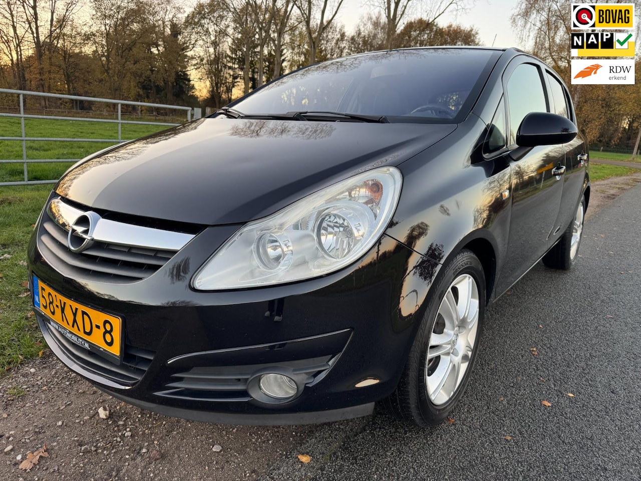 Opel Corsa - 1.4-16V Cosmo 1ste eigenaar, compleet onderhouden AUTOMAAT - AutoWereld.nl