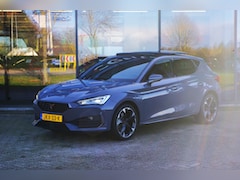 CUPRA Leon - 1.4 e-Hybrid 204 PK Performance PHEV, Panoramadak, Kuipstoelen, Adap. Cruise Control