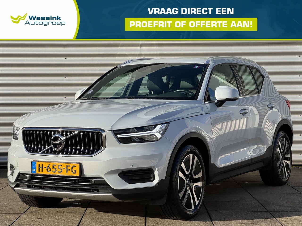 Volvo XC40 - T3 163pk Inscription | Stoelverwarming | H&K audio | Elektrische trekhaak | Parkeercamera - AutoWereld.nl