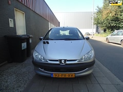 Peugeot 206 - 1.4 Pop' Art 2005
