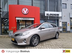 Toyota Auris Touring Sports - 1.8 Hybr. Dynamic | Navi | LMV | Cruise