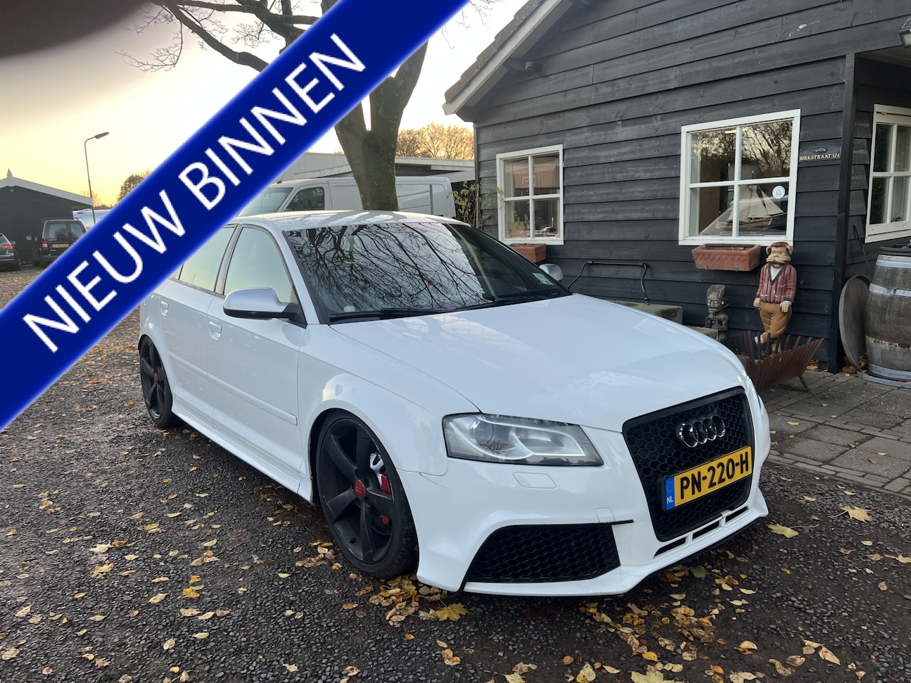 Audi RS3 - Sportback 2.5 T Quattro Audi Exclusive - AutoWereld.nl