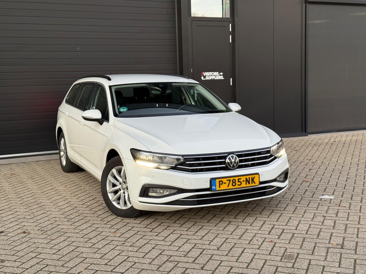 Volkswagen Passat Variant - 2.0 TDI DSG (bj 2021) INCL.BTW/VIRTUAL//ECC/FACELIFT - AutoWereld.nl