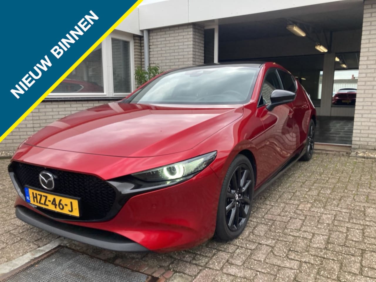Mazda 3 - 2.0 SkyActiv 122pk Bose / Navi - AutoWereld.nl