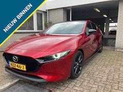 Mazda 3 - 3 2.0 SkyActiv 122pk Bose / Navi