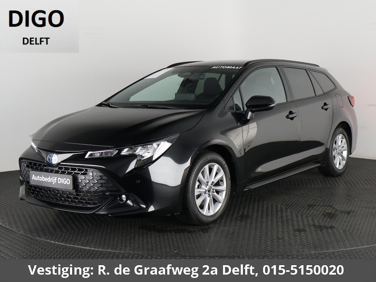 Toyota Corolla Touring Sports - Hybrid 140 Business Luxury | Stuur- & Stoelverwarming | Parkeersensoren | Navigatie | Appl - AutoWereld.nl